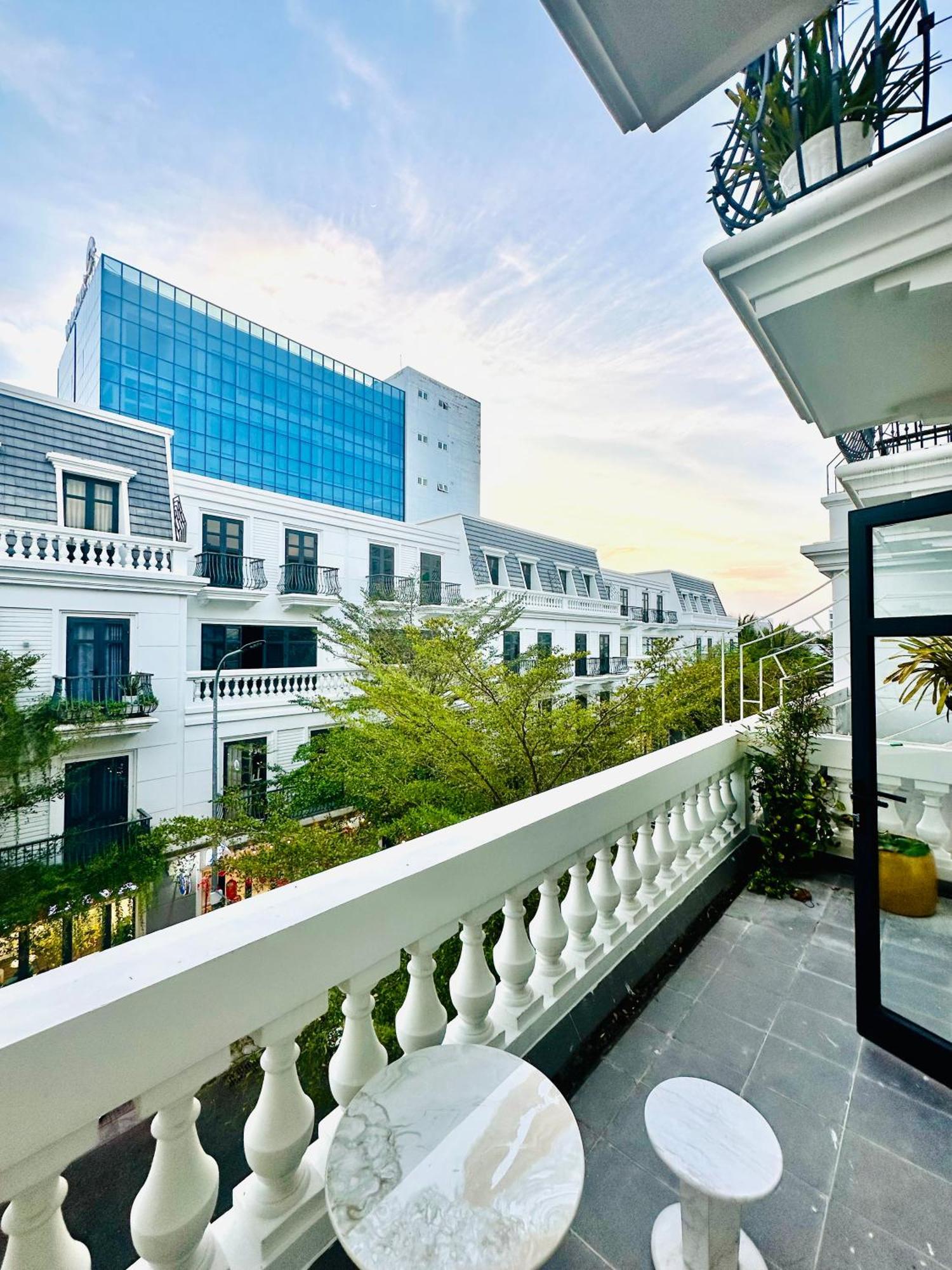 Net Viet Hotel Vincom Soc Trang Extérieur photo