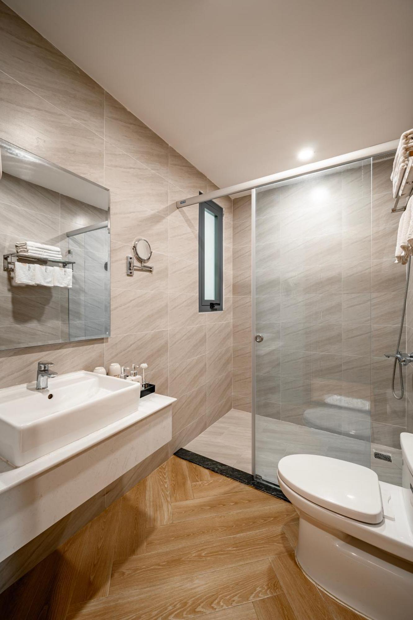Net Viet Hotel Vincom Soc Trang Extérieur photo
